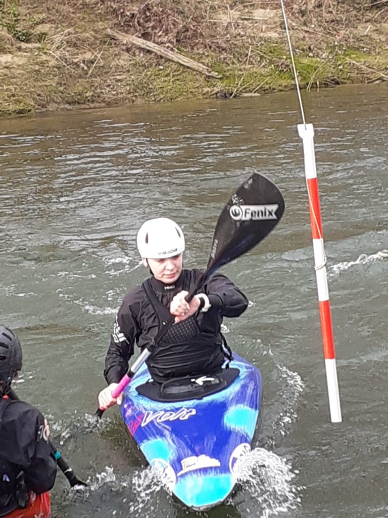 Noeline PIERRE Zigzag Fenix kayak slalom